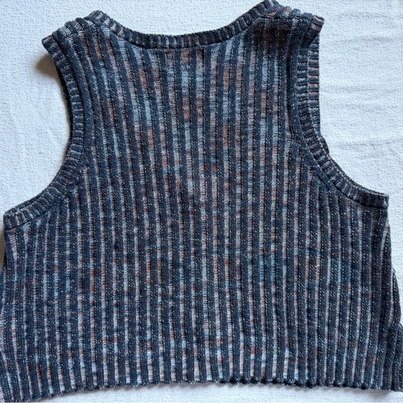 Universal Thread sweater vest - Picture 5 of 5